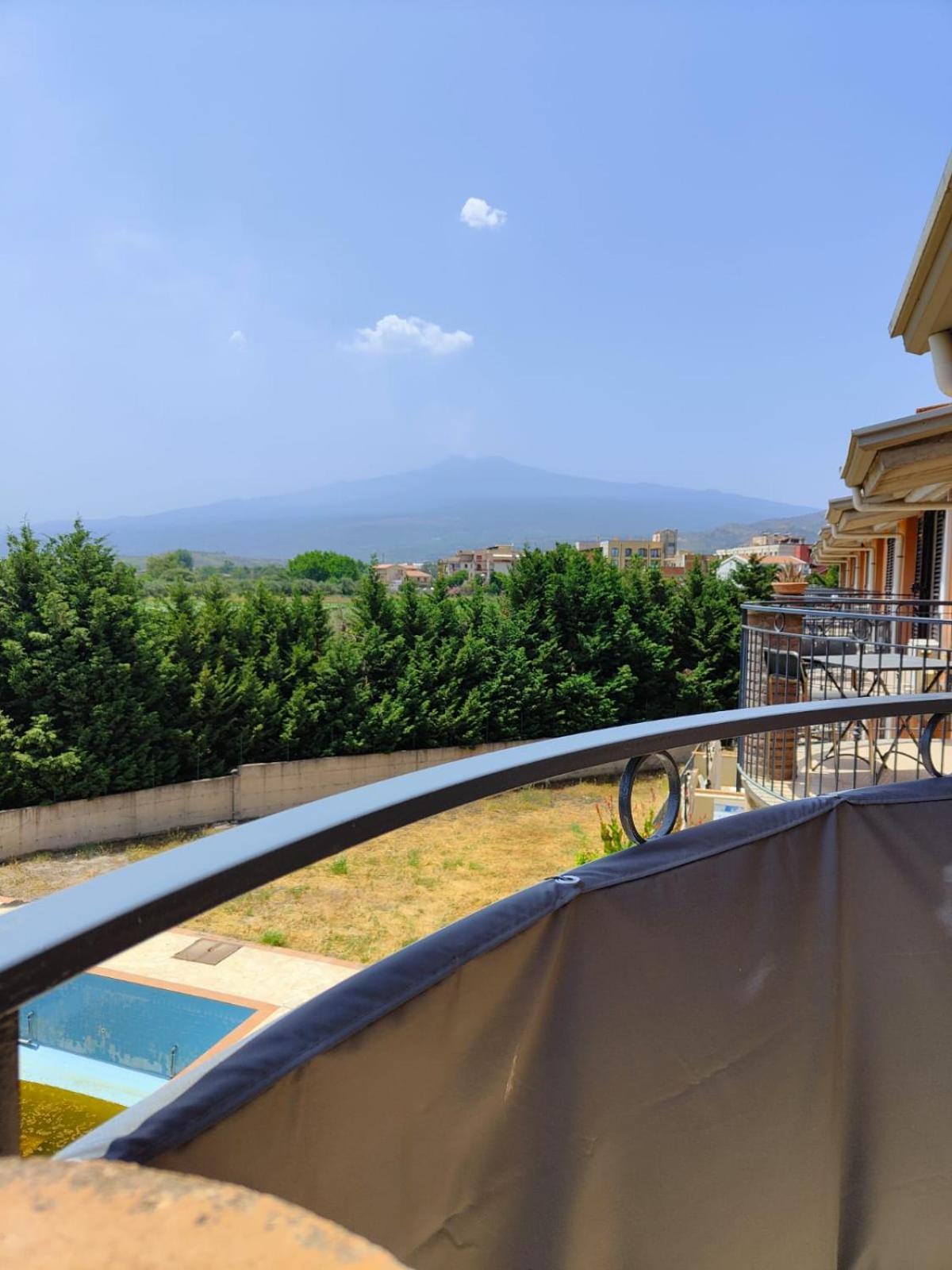 Limoncello Apartment Giardini Naxos Exterior photo